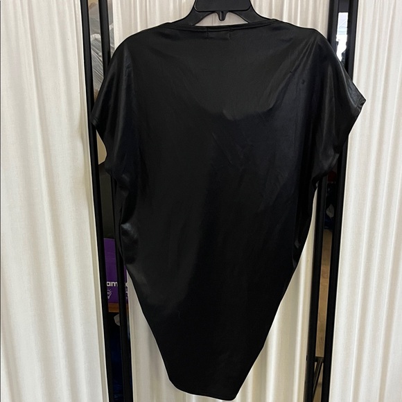 Black Drape Top - Picture 3 of 4